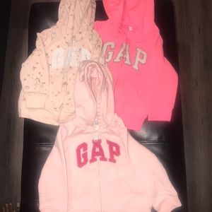 3 gap hoodies
